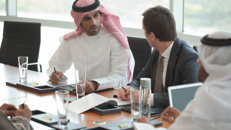 تعرف على مقارنة بين سوق العقارات في دبي والسعودية