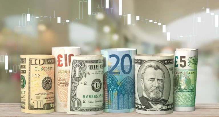 أثر التعويم على قيمة العملة في مصر والسعودية