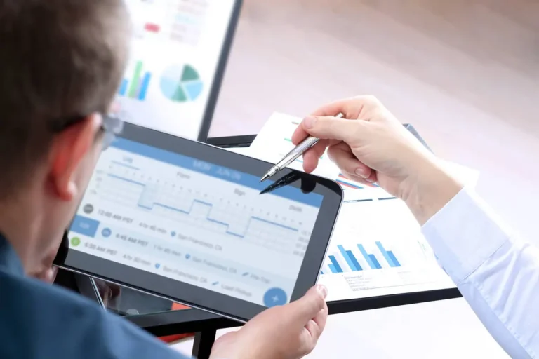 خصائص وأساسيات التحليل المالي للشركات