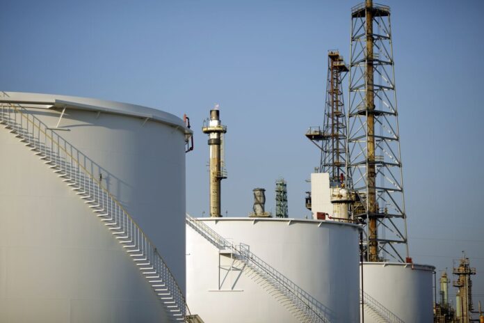 أسهم البتروكيماويات السعودية