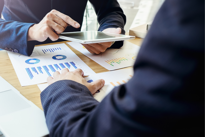 الفرق بين الاستقرار المالي والحرية المالية